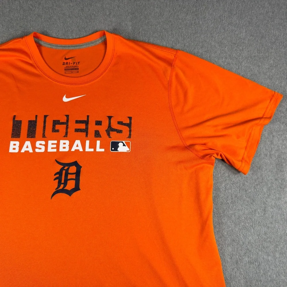Nike Dri-Fit Detroit Tigers T Shirt Mens XL Orange Short Sleeve
